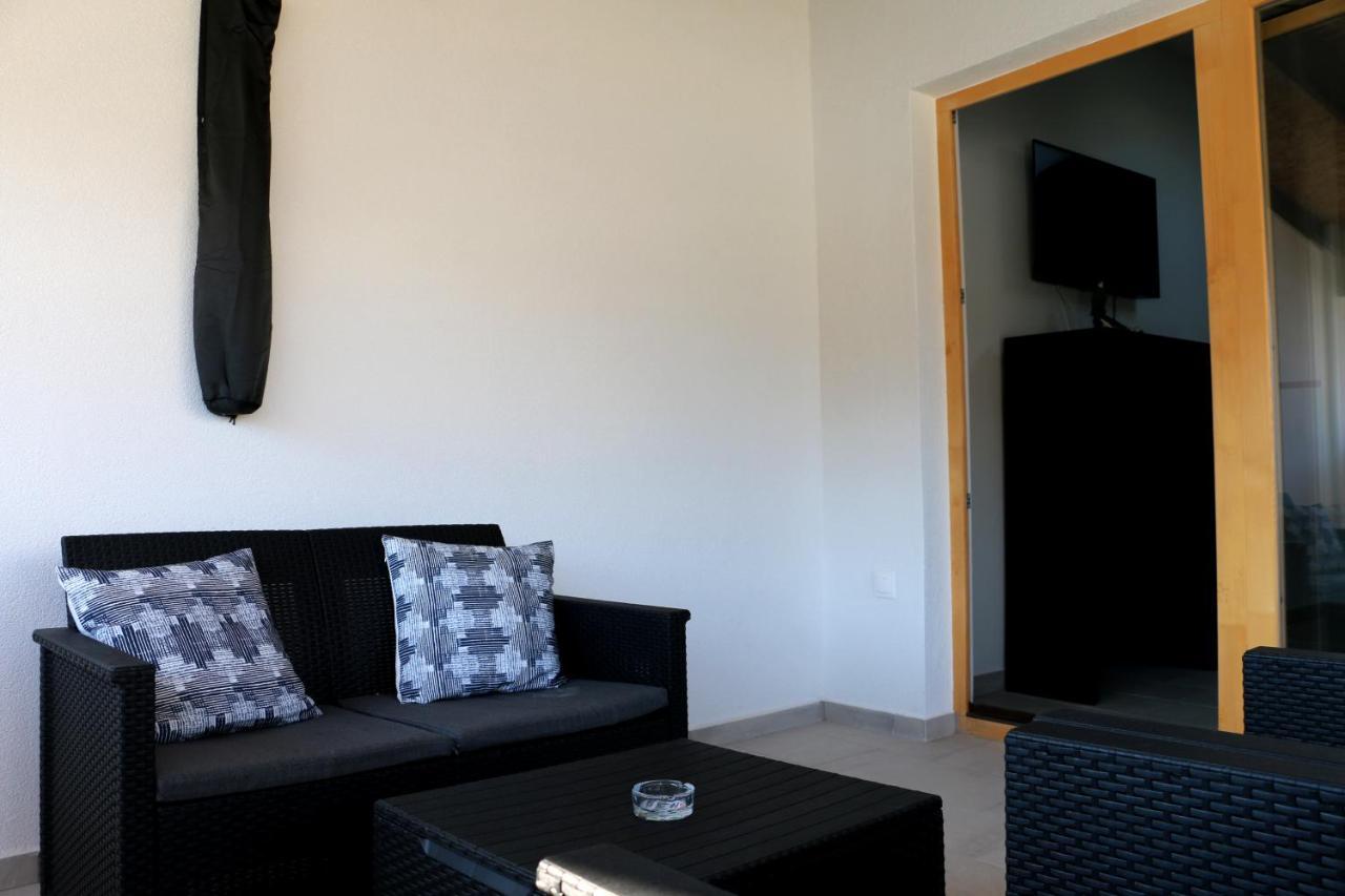 Apartment Penthouse & Apartment Studio Franci Паг Екстериор снимка